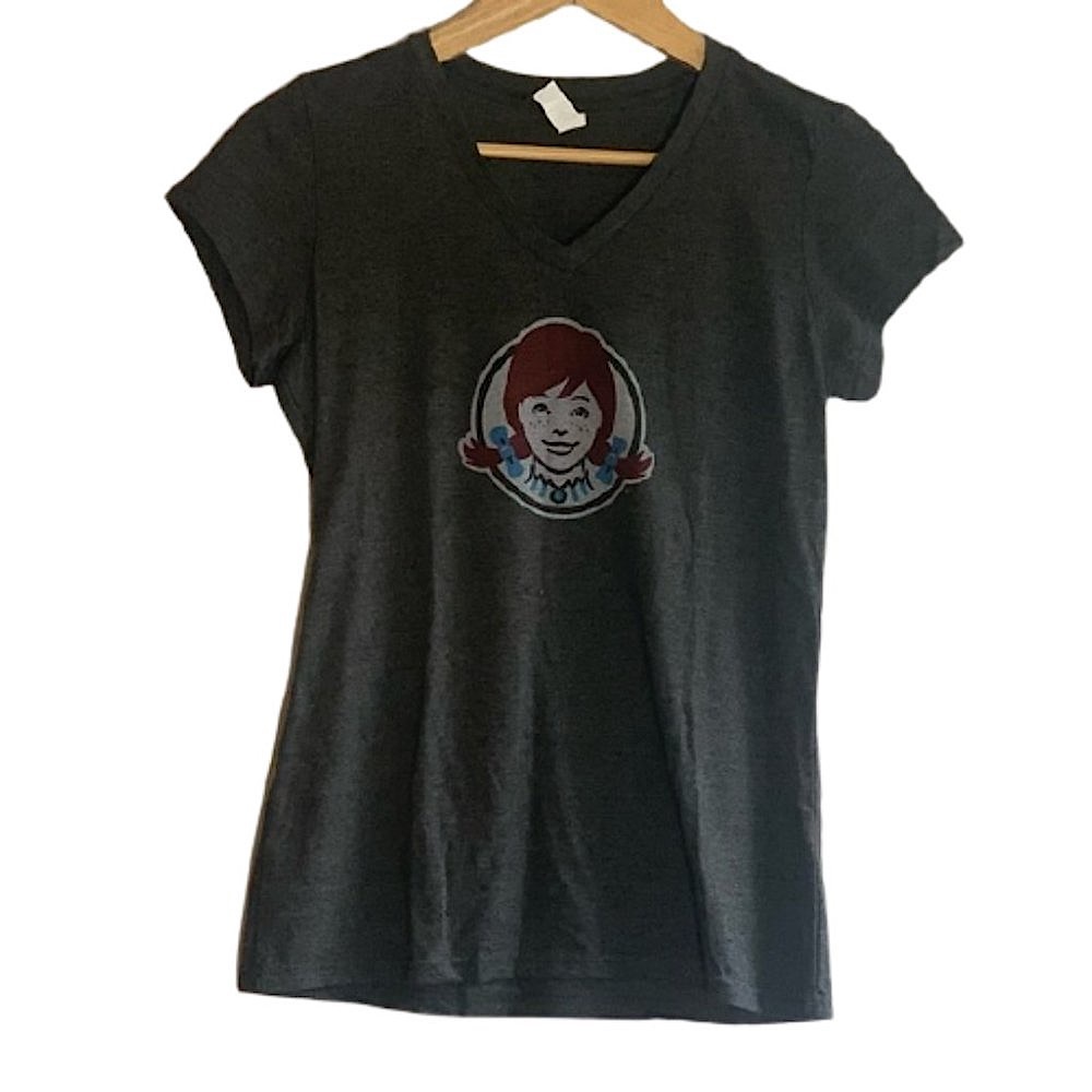 District Very Important "Wendy's" Women's Graphic Tee